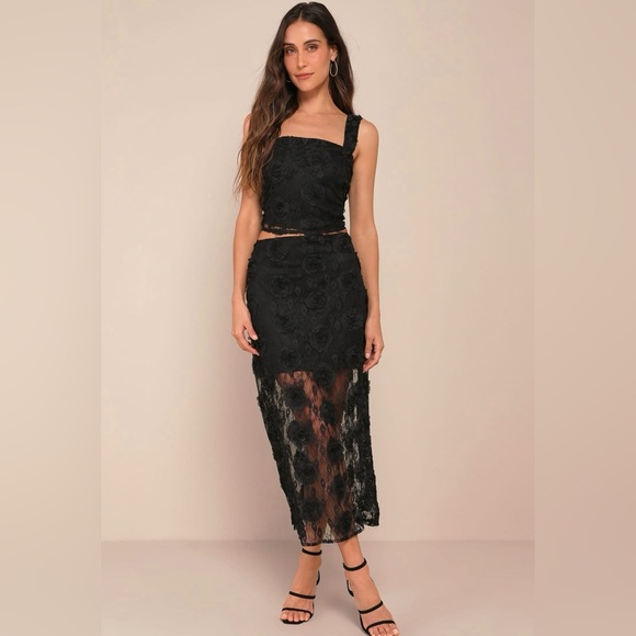 NEW with tags (NWT) Lulus Undeniable Effect Black Sheer Lace Rosette Midi Skirt - Picture 2 of 6